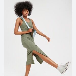 Aerie offline og Groove midi dress